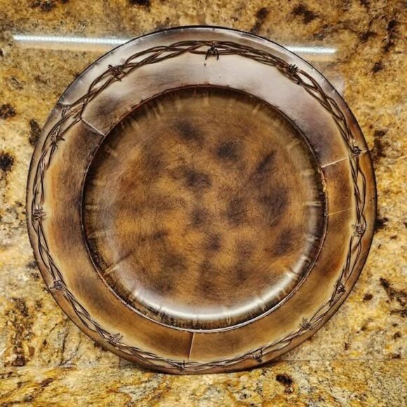 NWT HiEnd Accents Salt&Pepper Shakers AND HiEnd Accents Round Barbwire Tray 14" - Picture 3 of 8